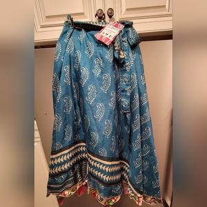 Darn Good Yarn reversible Skirt